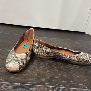 snake skin ballet flats